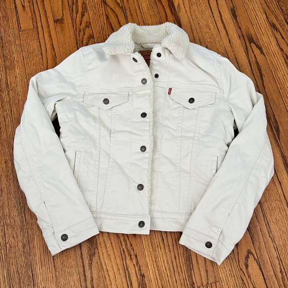 Levi's Corduroy Sherpa Lined Ex-Boyfriend Jacket - Picture 2 of 6